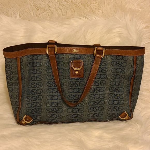 💯 Authentic Gucci Tote Handbag 🍀 - Picture 10 of 16